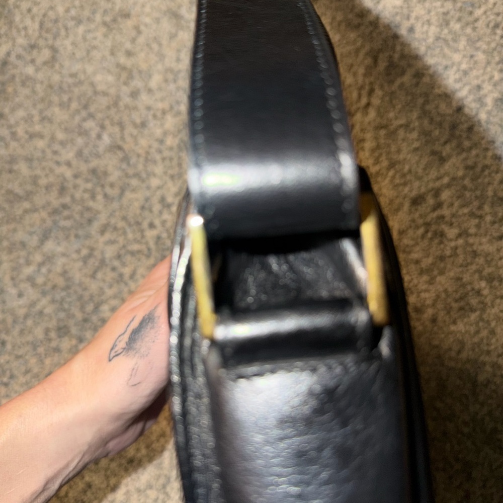 Vintage Gucci black leather bag with Certification of Authenticity - Picture 7 of 16
